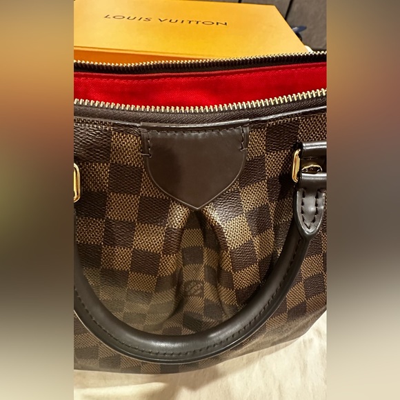 LV Sienna MM in an excellent condition - Picture 8 of 16